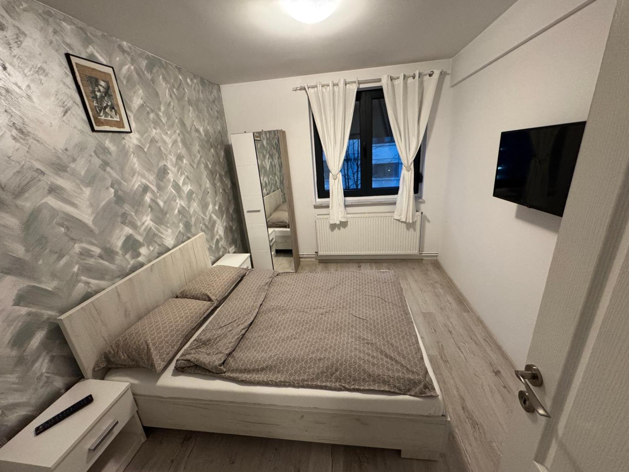 Apartament Ultracentral Modern 1 Пітешть Екстер'єр фото